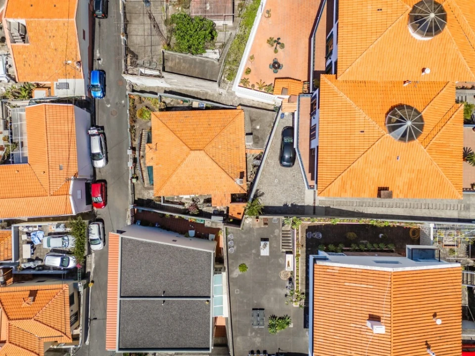Moradia T4 para Venda em Funchal (Santa Maria Maior) Foto 66