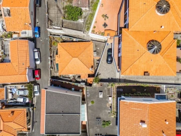 Moradia T4 para Venda em Funchal (Santa Maria Maior)