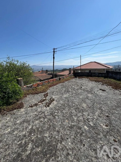 Moradia para Venda em Sendim