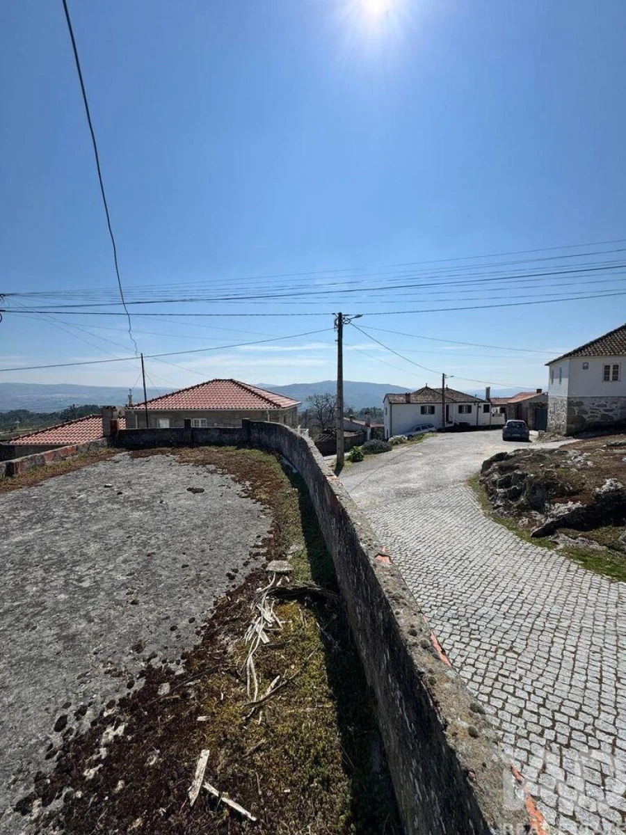 Moradia para Venda em Sendim Foto 21