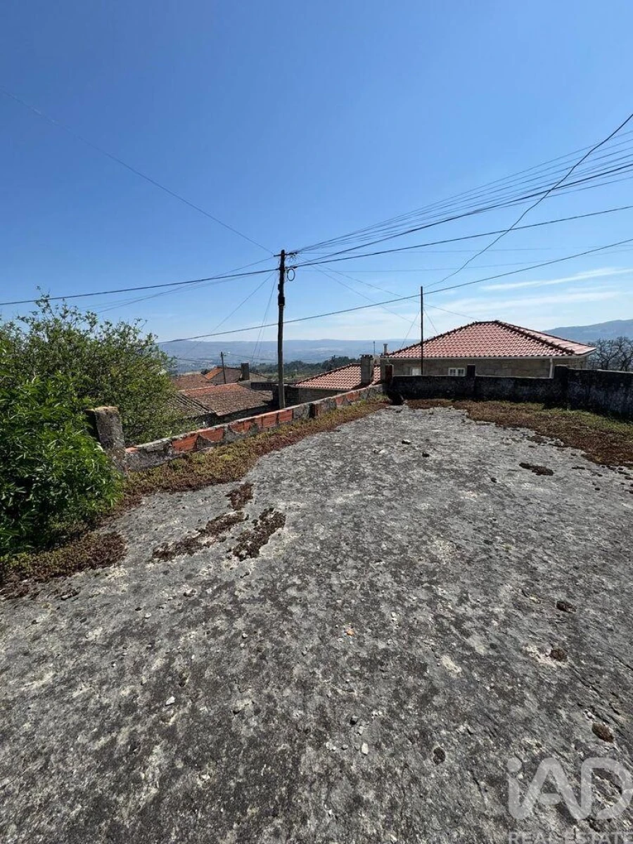 Moradia para Venda em Sendim Foto 19