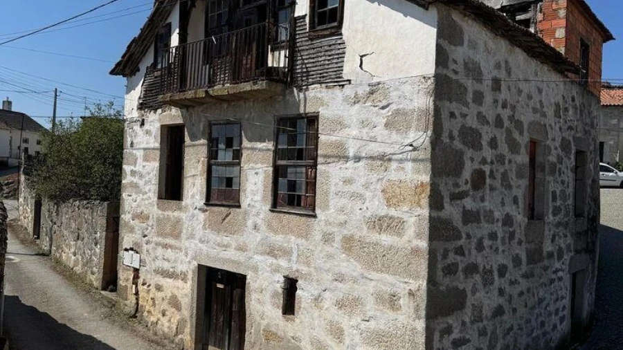 Moradia para Venda em Sendim