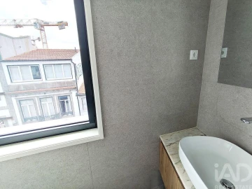 Apartamento T2 para Venda em Lordelo do Ouro e Massarelos