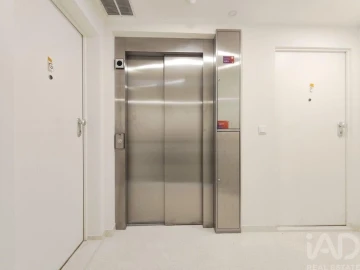 Apartamento T2 para Venda em Lordelo do Ouro e Massarelos