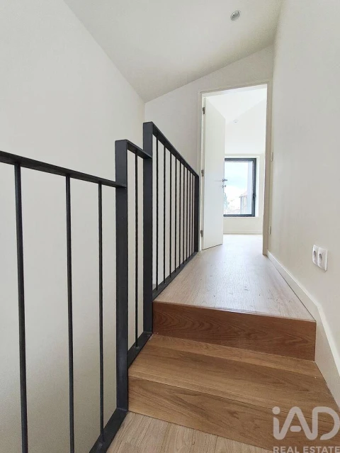 Apartamento T2 para Venda em Lordelo do Ouro e Massarelos