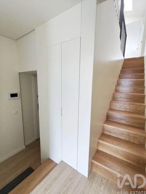 Apartamento T2 para Venda em Lordelo do Ouro e Massarelos