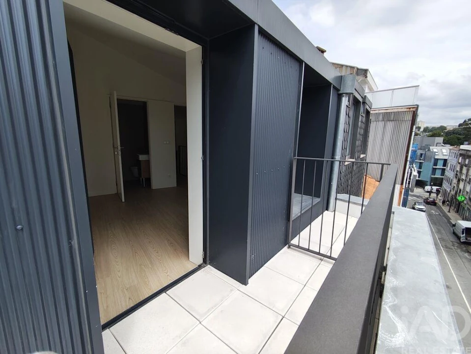 Apartamento T2 para Venda em Lordelo do Ouro e Massarelos Foto 31