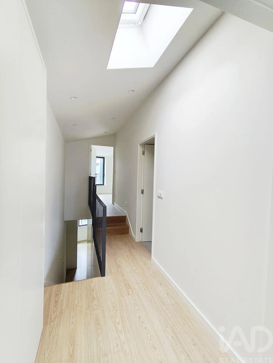 Apartamento T2 para Venda em Lordelo do Ouro e Massarelos Foto 6