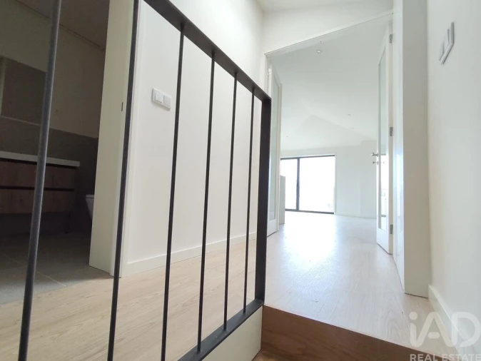 Apartamento T2 para Venda em Lordelo do Ouro e Massarelos Foto 34