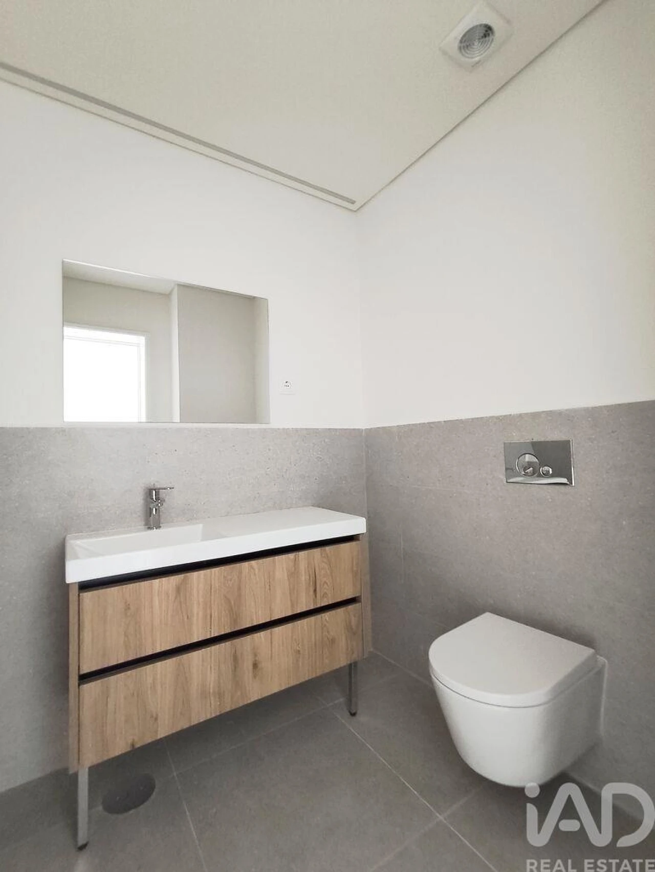 Apartamento T2 para Venda em Lordelo do Ouro e Massarelos Foto 12