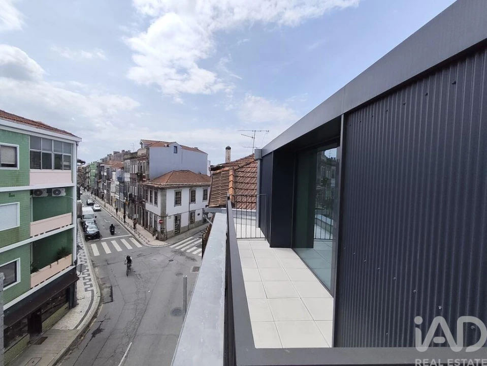 Apartamento T2 para Venda em Lordelo do Ouro e Massarelos Foto 21