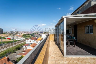 Apartamento T3 para Venda em Santa Marinha e São Pedro da Afurada
