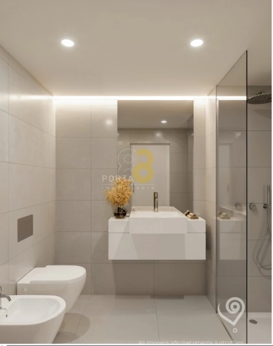 Apartamento T2 para Venda em Pedrouços Foto 4