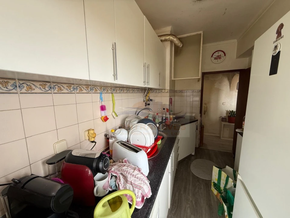 Apartamento T1 para Venda em Cacém e São Marcos Foto 5