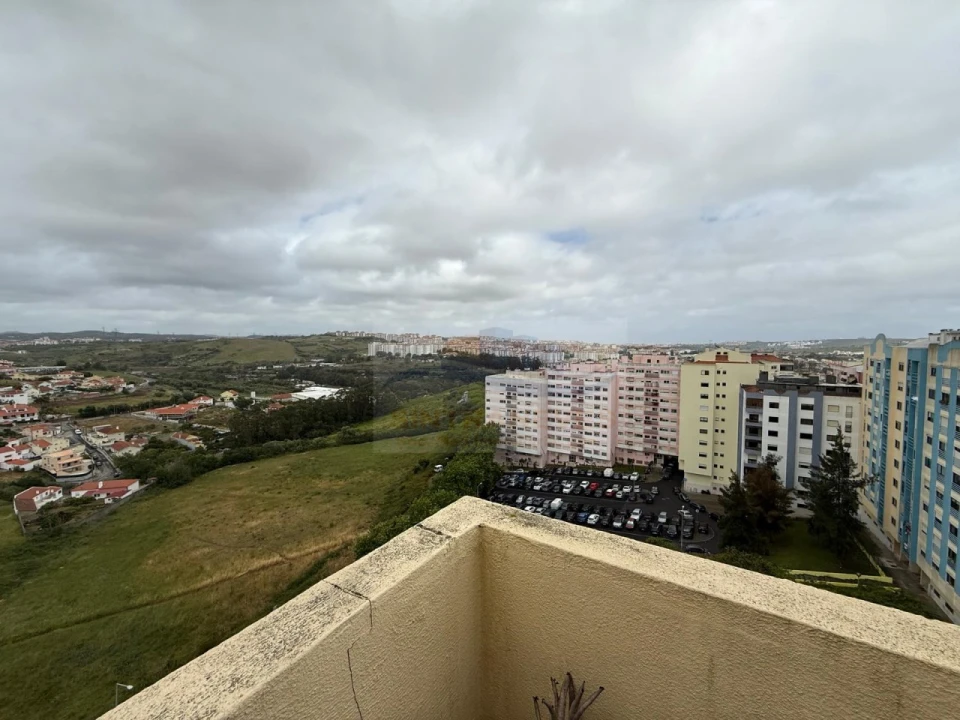 Apartamento T1 para Venda em Cacém e São Marcos Foto 11