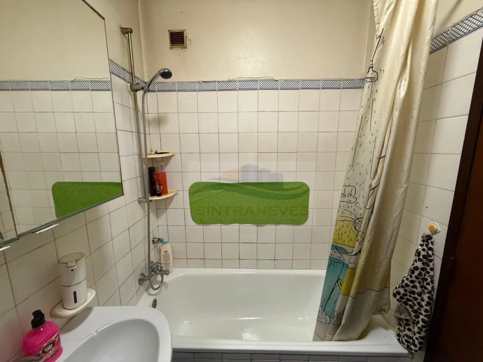 Apartamento T1 para Venda em Cacém e São Marcos Foto 18