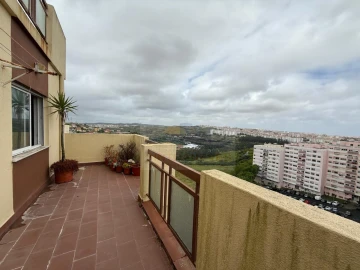 Apartamento T1 para Venda em Cacém e São Marcos