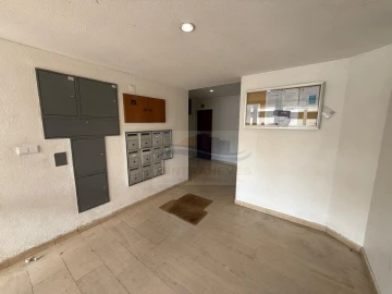 Apartamento T1 para Venda em Cacém e São Marcos
