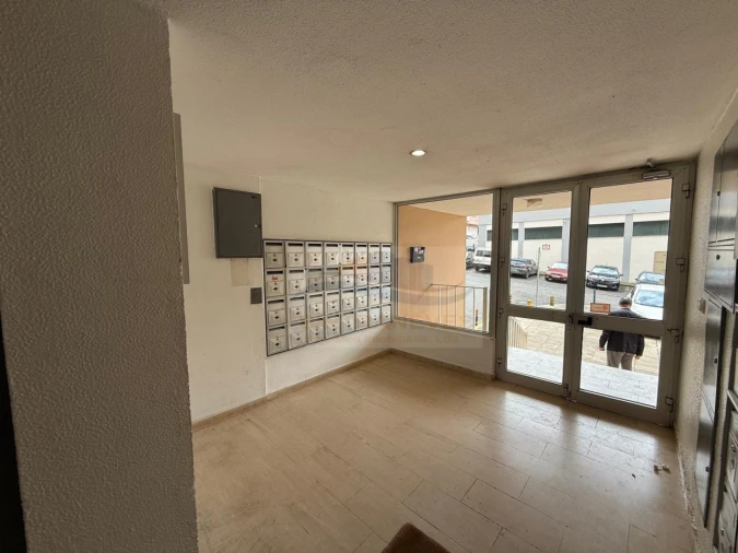 Apartamento T1 para Venda em Cacém e São Marcos Foto 27