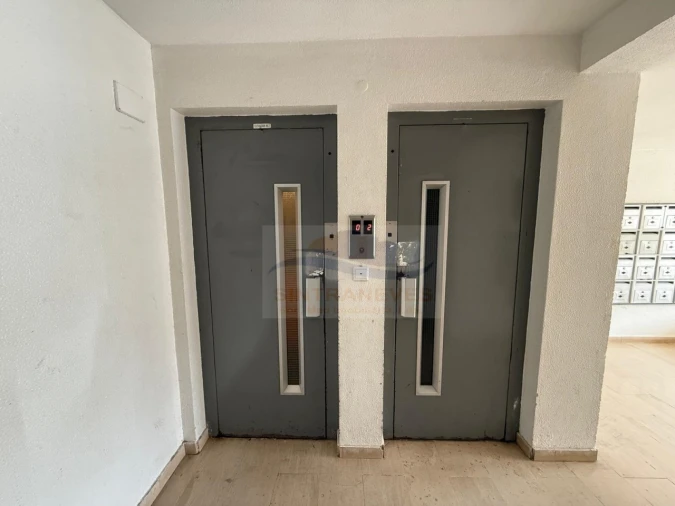 Apartamento T1 para Venda em Cacém e São Marcos Foto 28