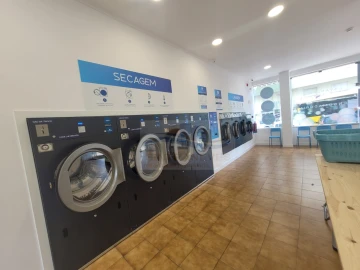 Loja para Venda em Mina de Água