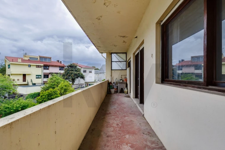 Apartamento T3 para Venda em Ramalde Foto 11