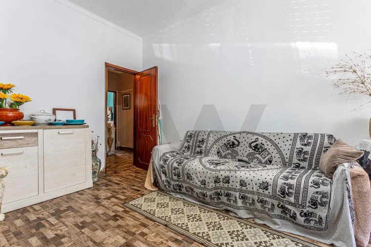 Apartamento T3 para Venda em Moita Foto 17