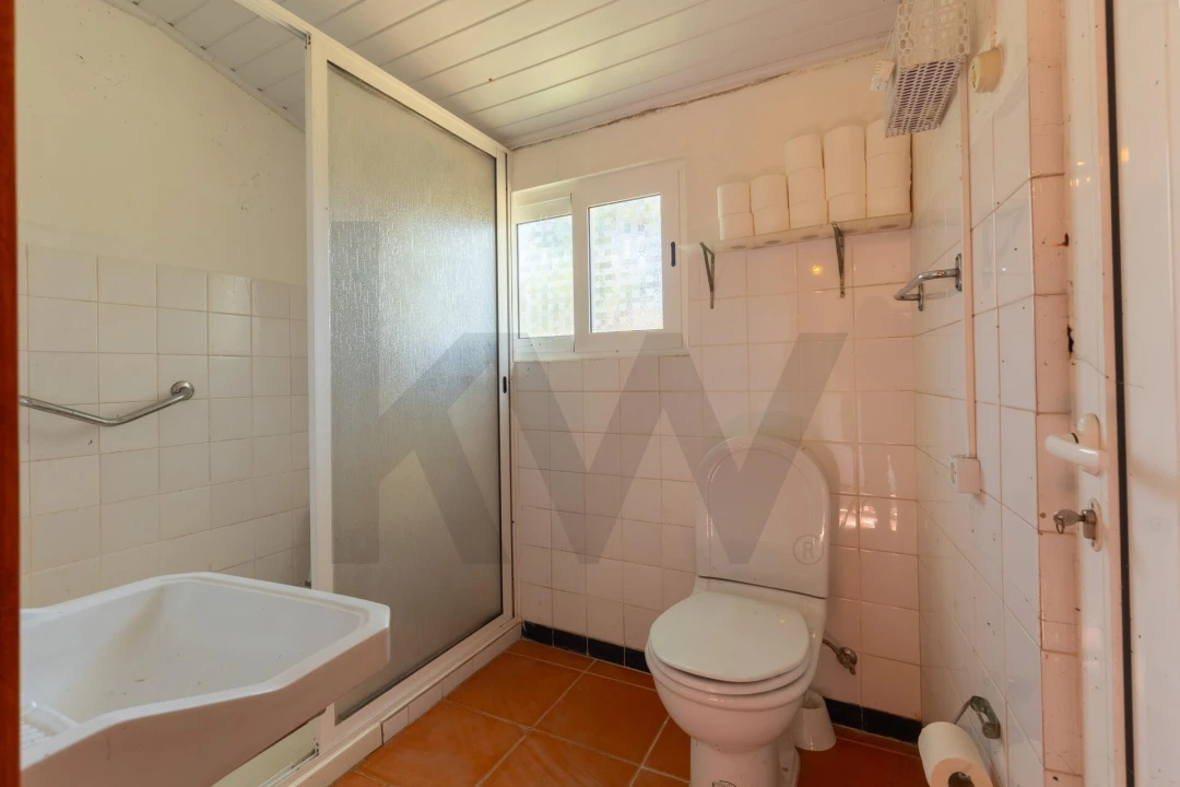Moradia T2 para Venda em Eixo e Eirol Foto 40