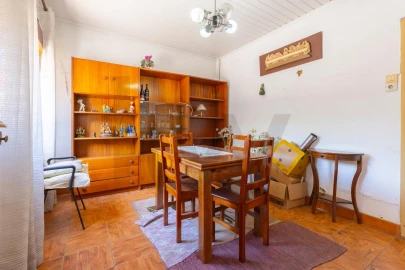 Moradia T2 para Venda em Eixo e Eirol