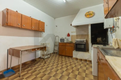 Moradia T2 para Venda em Eixo e Eirol