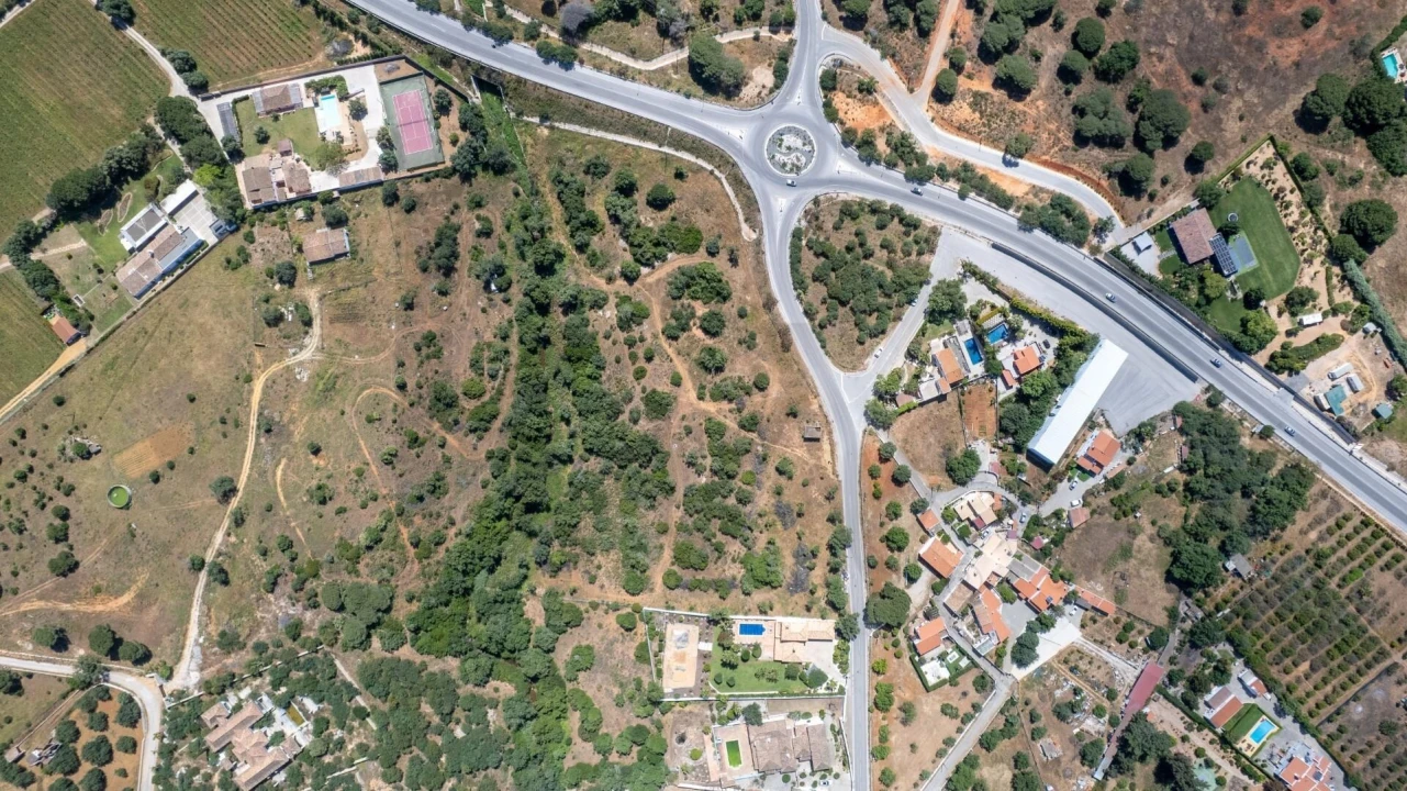 Terreno para Venda em Quarteira Foto 5