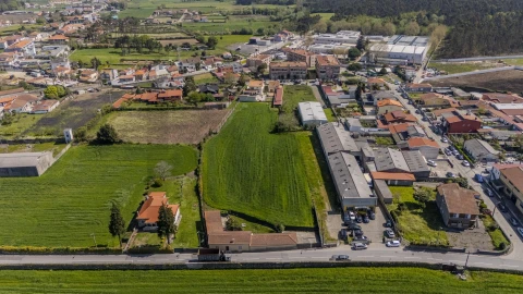 Terreno para Venda em Macieira da Maia