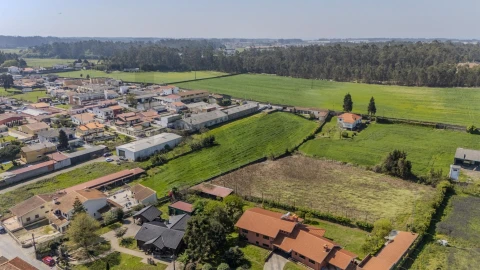 Terreno para Venda em Macieira da Maia