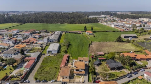 Terreno para Venda em Macieira da Maia