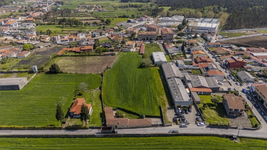 Terreno para Venda em Macieira da Maia Foto 8
