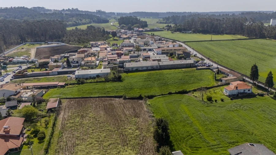 Terreno para Venda em Macieira da Maia Foto 4