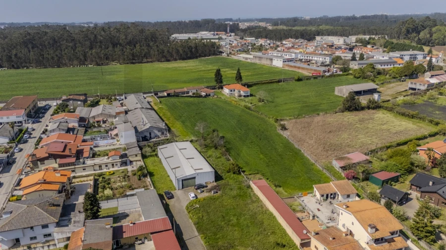 Terreno para Venda em Macieira da Maia