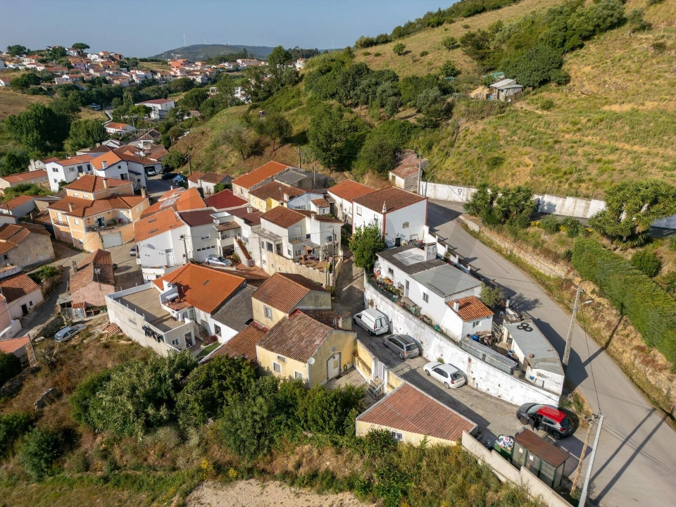 Moradia T4 para Venda em Santa Maria, São Pedro e Matacães Foto 41
