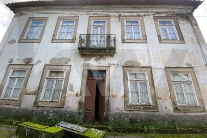 Moradia T6 para Venda em Macinhata do Vouga