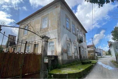 Moradia T6 para Venda em Macinhata do Vouga