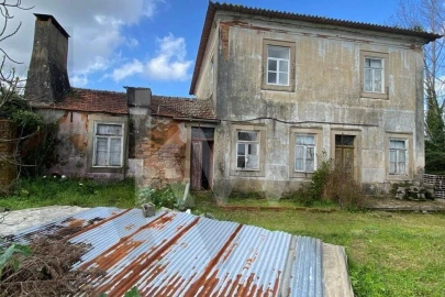 Moradia T6 para Venda em Macinhata do Vouga