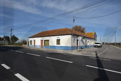 Prédio para Venda em Poceirão e Marateca