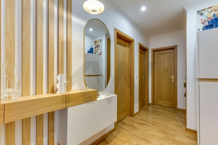 Apartamento T2 para Venda em São Felix da Marinha Foto 18