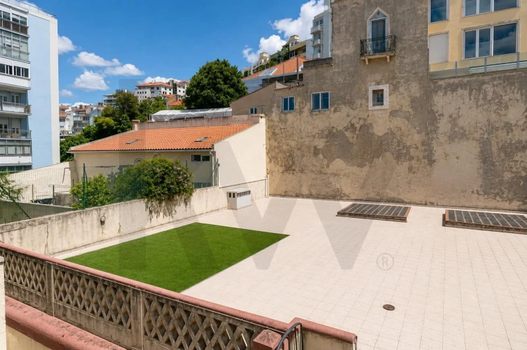 Apartamento T4 para Venda em Arroios Foto 28