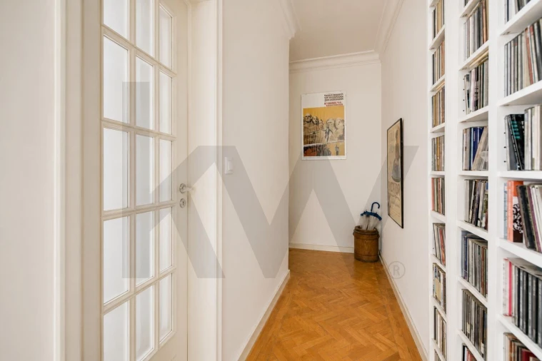 Apartamento T4 para Venda em Arroios Foto 13