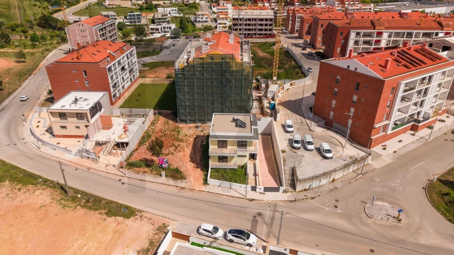 Moradia T4 para Venda em Buarcos Foto 58