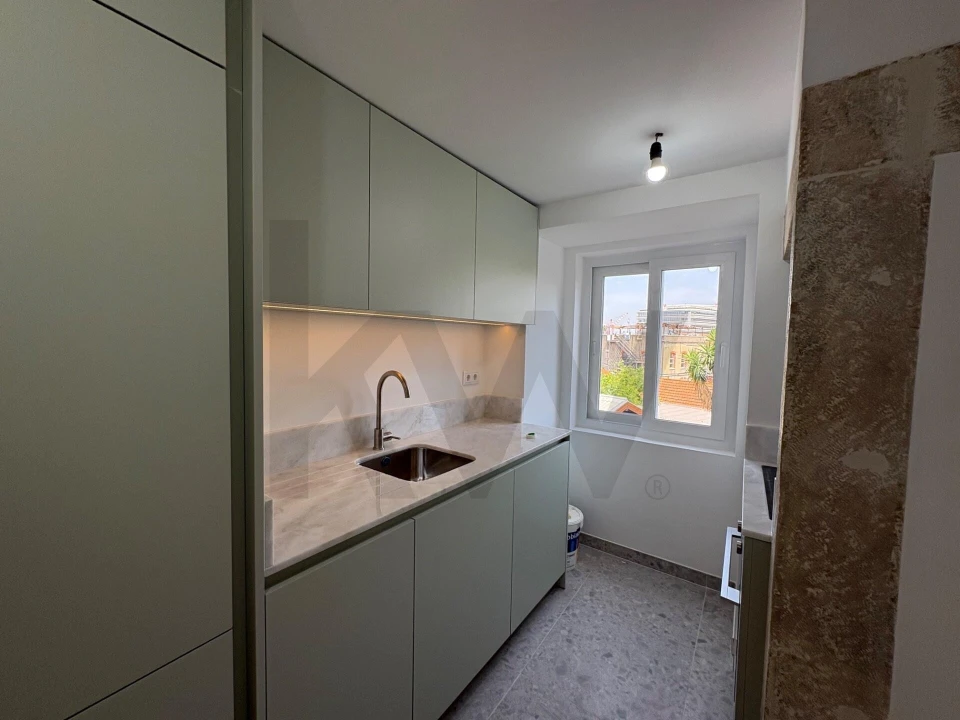 Apartamento T1 para Venda em Alcantara Foto 8