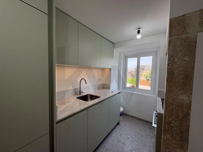 Apartamento T1 para Venda em Alcantara Foto 8
