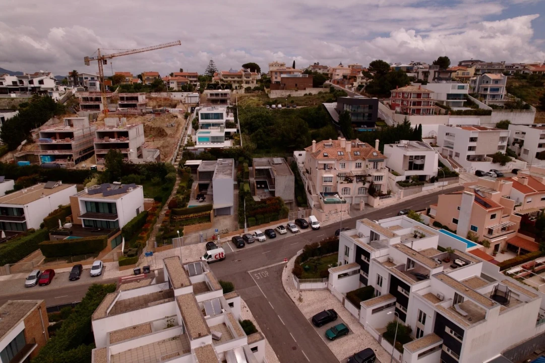 Moradia T5 para Venda em Carcavelos e Parede Foto 44