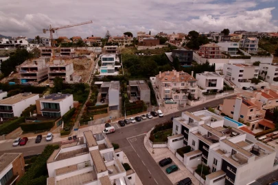 Moradia T5 para Venda em Carcavelos e Parede